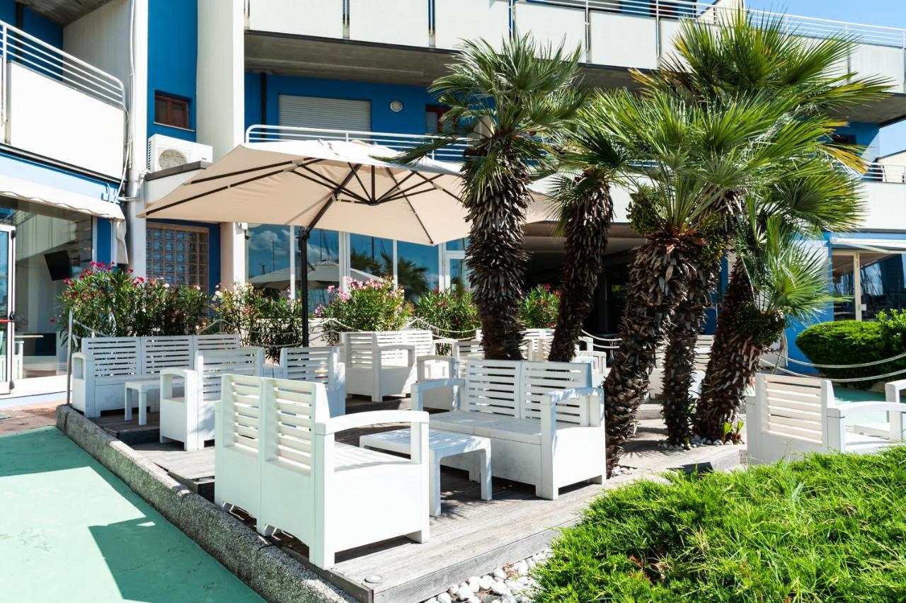 Onda Marina Residence เชเซนาติโก ภายนอก รูปภาพ